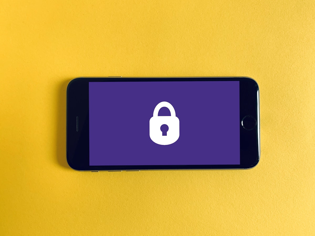 signs your phone has been hacked